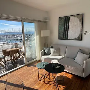 Appartement Le Petit Pinson Meerblick Port, Golfe-Juan